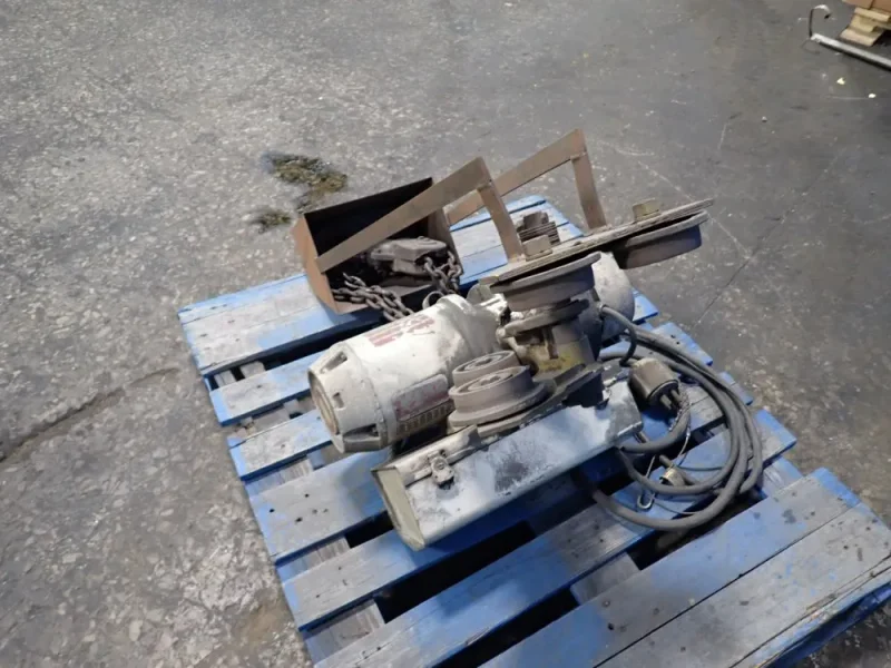 COFFING 3 TON HOIST