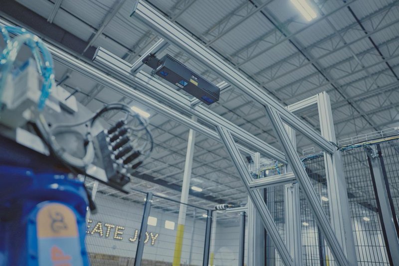 Yaskawa Motoman GP25-12 Robots (5) – YRC1000 Controllers, Mech-Mind 3D Vision, Bin Picking, Integrated Safety Cells, 2022