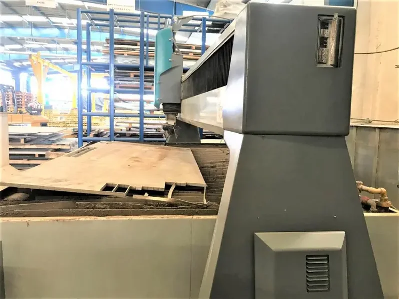 2012 FLOW MACH 4 4020C 5-AXIS | Waterjet Cutters