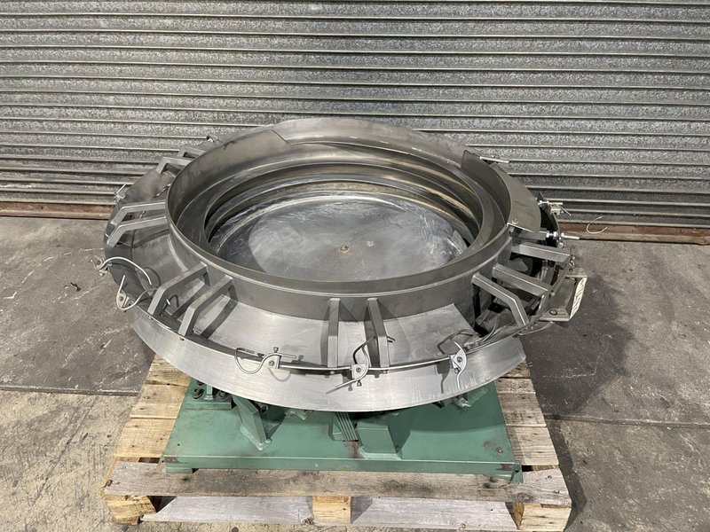 36" CCW Midwest Vibratory Bowl