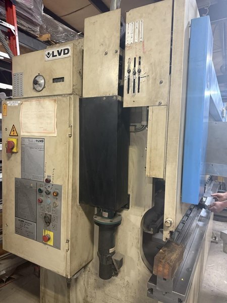 150 Ton X 10 ft LVD 150-JS-10 Press Brake 1995
