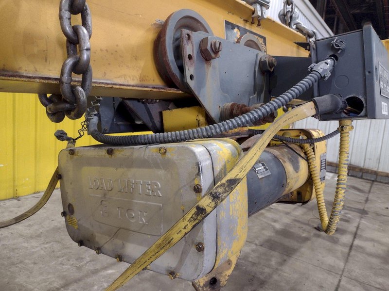 3 TON X 17’ F&amp;G / LOAD LIFTER UNDER-SLUNG POWERED CRANE: STOCK #22971