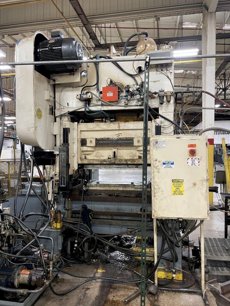 110 TON BROWN &amp; BOGGS MODEL HP2-110 SRAIGHT SIDE PRESS: STOCK #15350