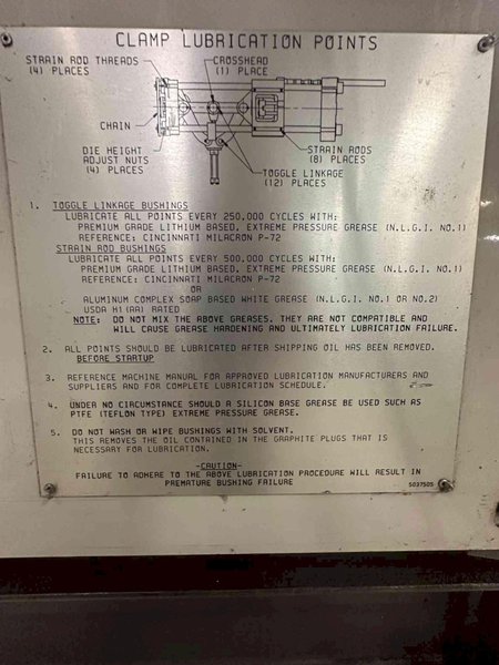 165 Ton, 13oz Cincinnati VSX 55 – 4.44 OZ Injection Moulding Machine, 17.9″ X 16.73″