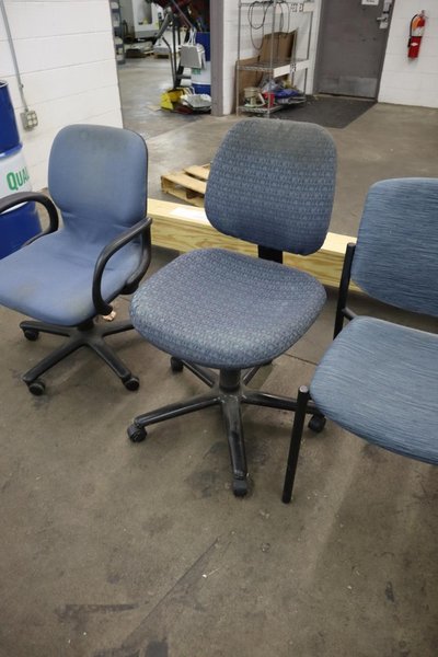Blue Office Chairs (5)- Auction Item