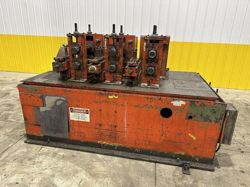 3 STAND X 2.5&quot; X 12&quot; ROLLSPACE DAHLSTROM MODEL 500-10-OB ROLLFORMER: STOCK #22622