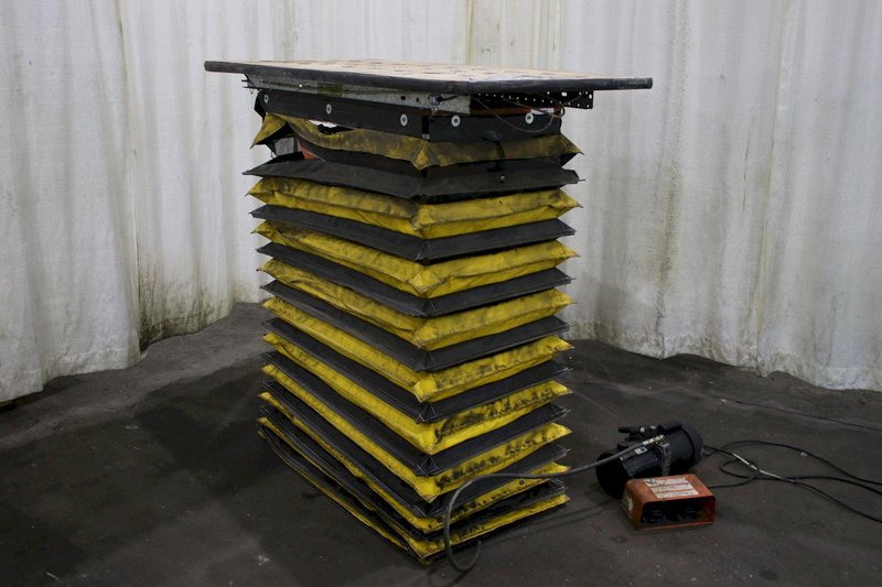 660 LBS BISHAMON SCISSOR LIFT TABLE HYDRAULIC: STOCK #74802
