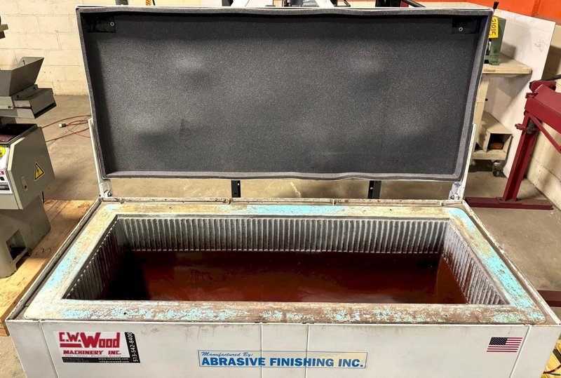 5 Cu. Ft. Burr Bench Vibratory Finishing Tub 4616, 15"W x 15"D x 44"L Tub