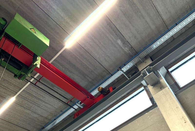 Stahl - 5 ton x 13 050 mm