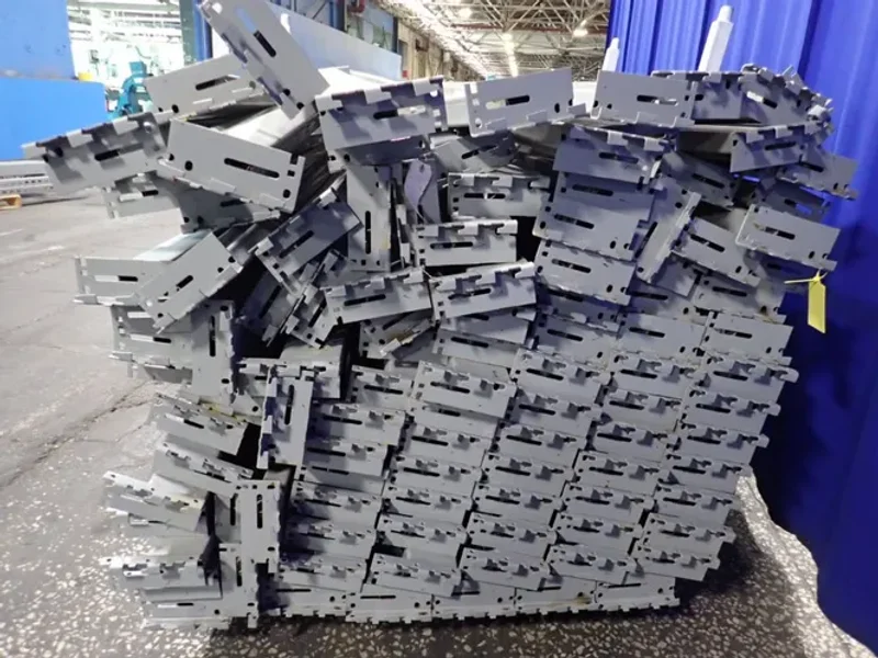 120" X 8" PALLET RACKING BEAMS