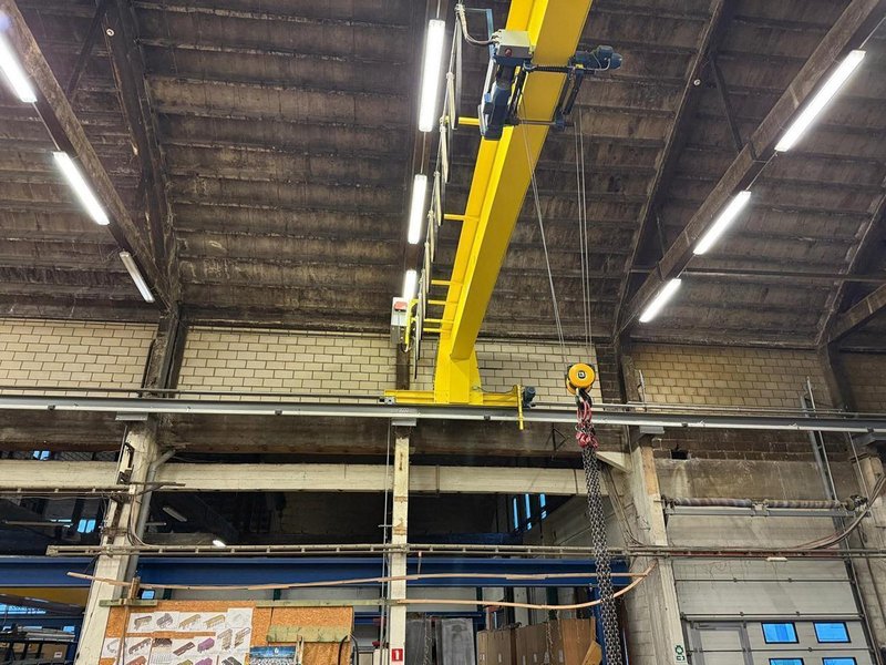 Demag - 3,2 ton x 17 750 mm