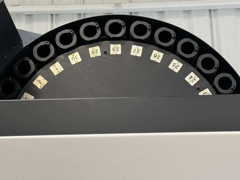 Doosan DNM-500II CNC Vertical Machining Center – TSC Mill