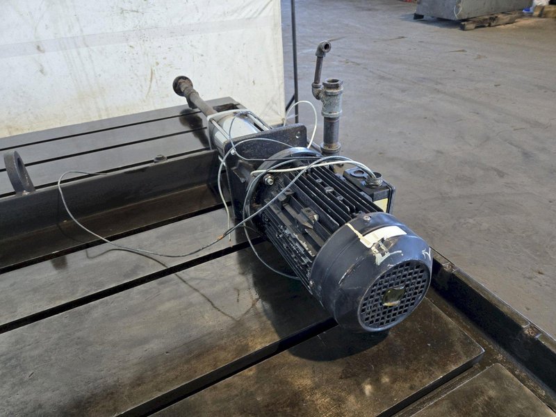 84" X 84" GIDDINGS &amp; LEWIS AIR LIFT ROTARY TABLE. STOCK #0547826