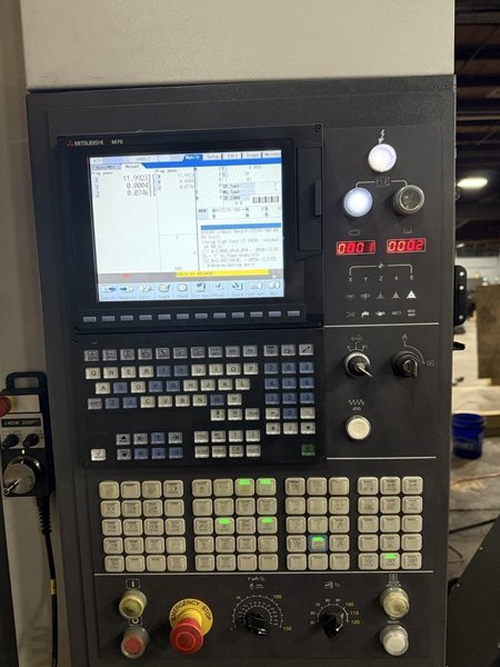 Hardinge Conquest V1000 VMC, 2016 – Cool Through Spindle, Chip Conveyor