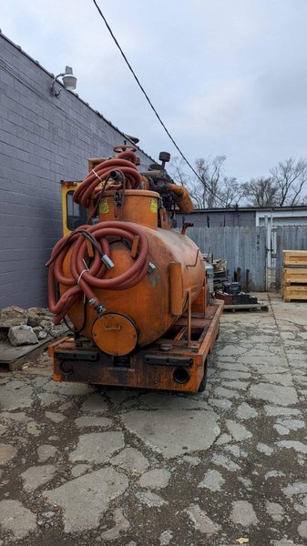 Motrec G-660 Electric Waste Oil Pump Truck, 2012 – 500 Gallon Capacity, ~3500 HRS