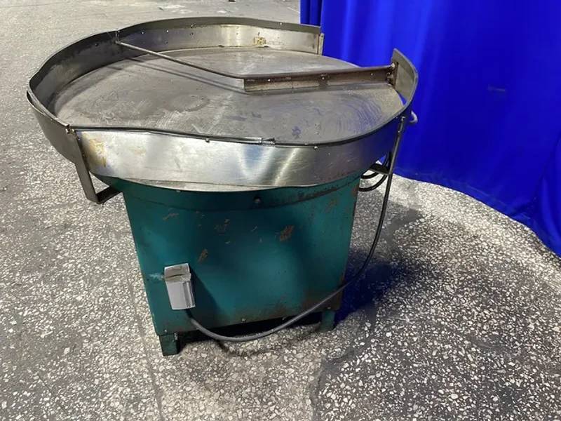BILT-RITE CONVEYERS 41” DIAMETER ROTARY ACCUMULATION TABLE  -  RT-820