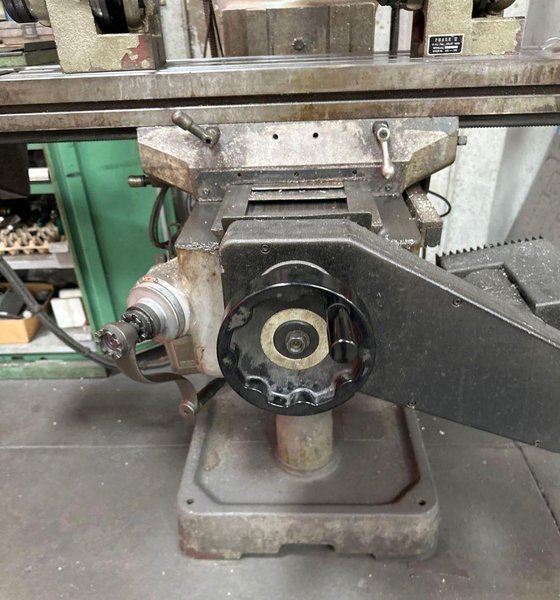 Kent KTM-3VS 9″ x 42″ Variable Speed CNC Vertical Milling