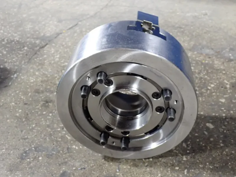 SAMCHULLY 9" 9" 3 JAW CHUCK  -  MH-208BVI