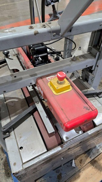 3M 200A ADJUSTABLE CASE SEALER USED