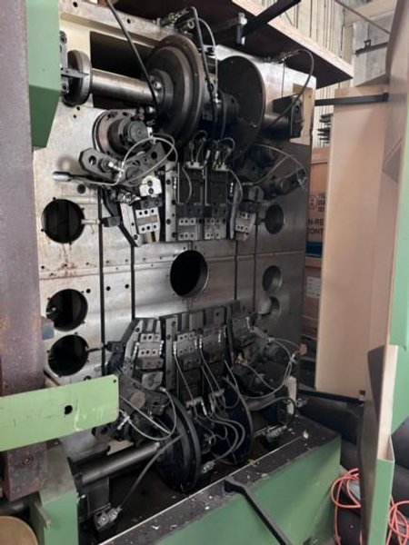 NEW OMCG MDL# TRG30 AUTOMATIC BLANKING AND FORMING MACHINE