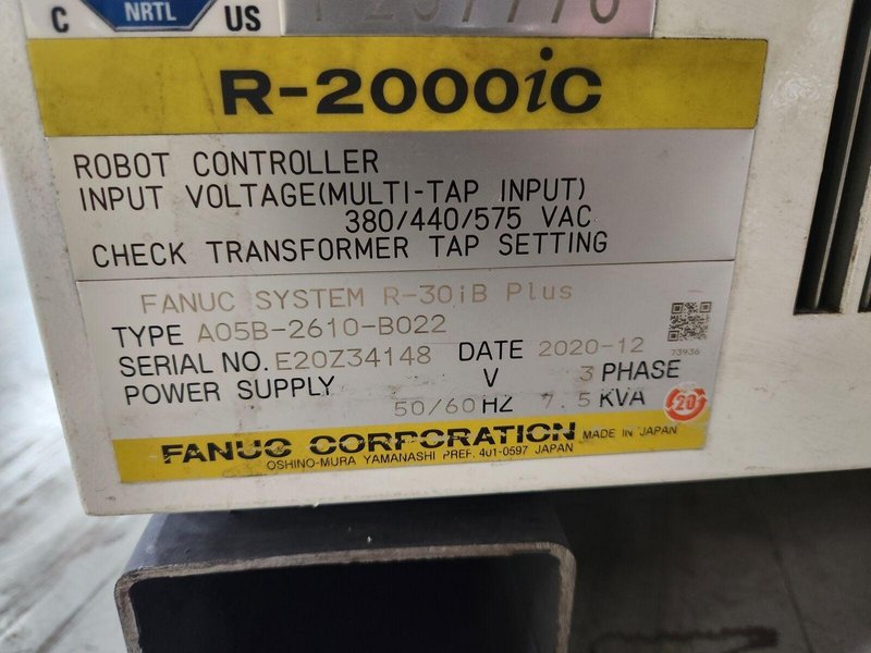 FANUC R200IC 165F A05B-1333-B201 W/ R-30IB PLUS CONTROLS A05B-2610-B022 USED