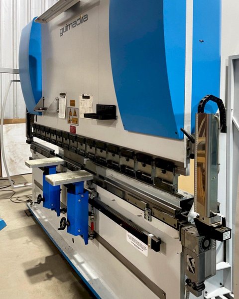 Adira PMO-13530 PLS 150 Ton Press Brake