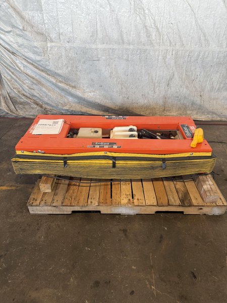 (NEW) 2000 LB X 24&quot; X 60&quot; HERKULES HYDRAULIC LIFT TABLE. STOCK # 0887025