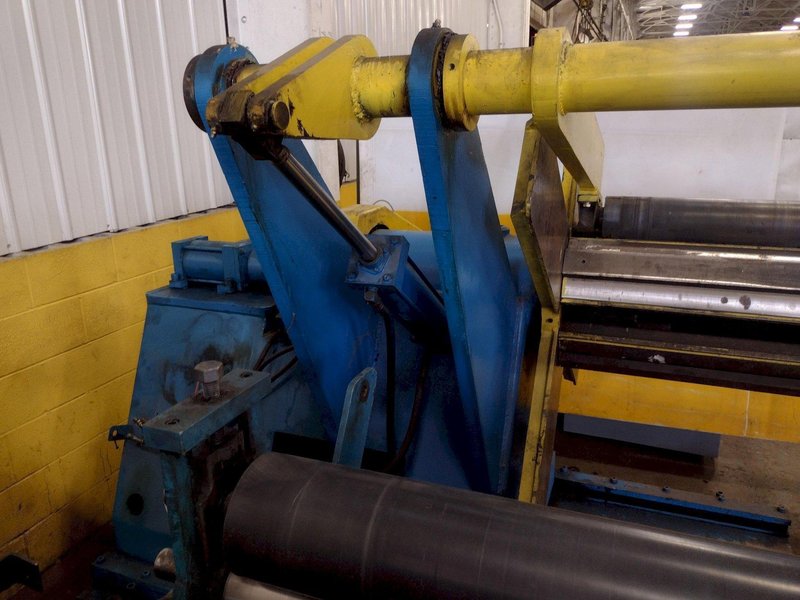 36" X 4" X 12,000 LBS YODER / STAMCO MOTORIZED SLITTING LINE STOCK #3731