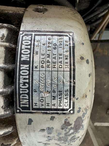 9" X 16" PEERLESS MODEL HB711A HORIZONTAL BANDSAW. STOCK # 0873124