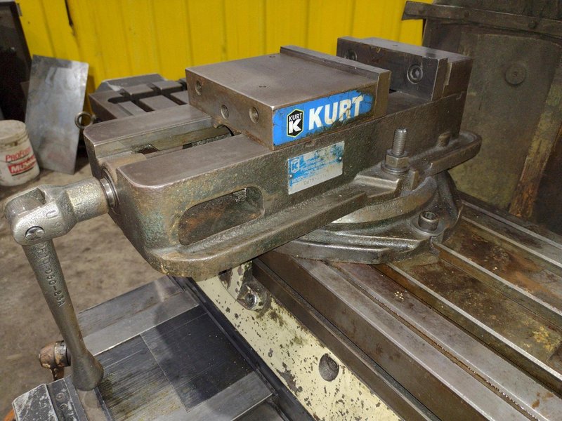 WILLIS\ MODEL #MICRO CUT 1050 CNC TRAK AGE2 CONTROL RAM TYPE MILL: YOBRO #24806