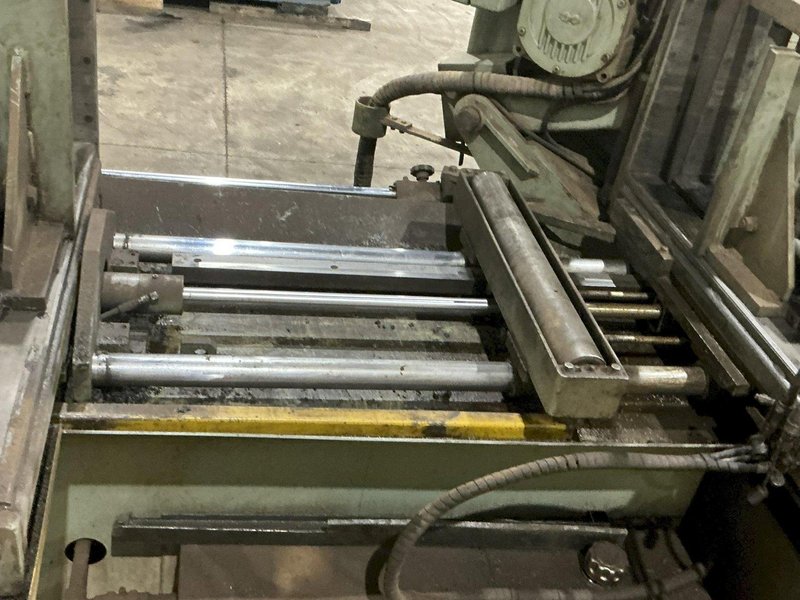 18" X 27" HYDMECH MODEL #S25-A HORIZONTAL SWIVEL MITER AUTOMATIC BAND SAW: YOBRO #25047