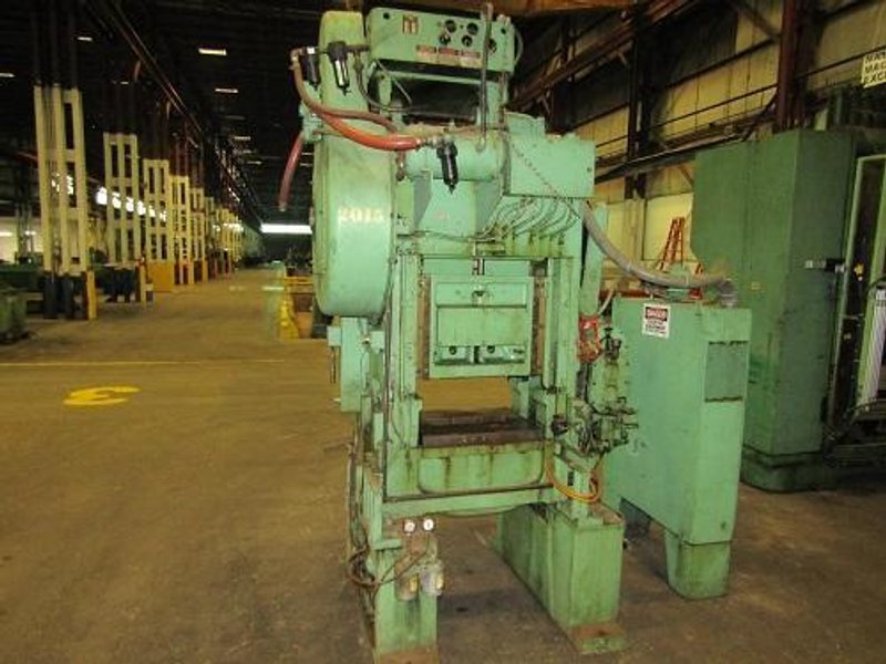 30 Ton MINSTER #P2-30-24 "PIECE MAKER" HIGH SPEED PRESS