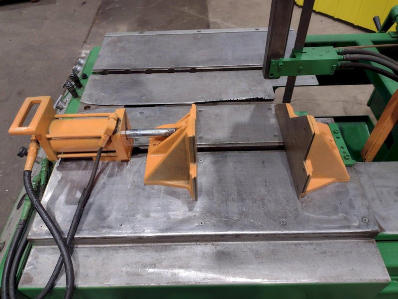 14" x 21" DOALL MODEL #TF-1421H VERTICAL TILTING BAND SAW: STOCK #21704