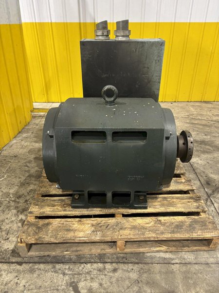 350 HP TOSHIBA MOTOR: STOCK #22653