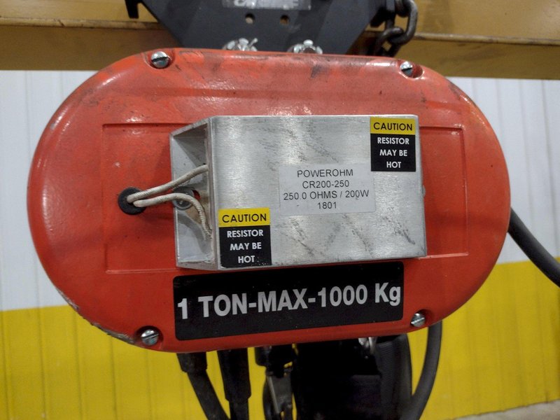 1 TON X 12&#039; X 7&#039; GORBEL FREE STANDING JIB CRANE W/ 1 TON CM LODESTAR ELECTRIC CHAIN HOIST: STOCK #23675