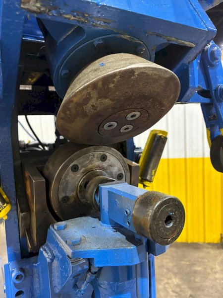 1/4&quot; CAPACITY BLUE VALLEY MODEL #FLANGER-T-588 FLANGING MACHINE: YOBRO #24453