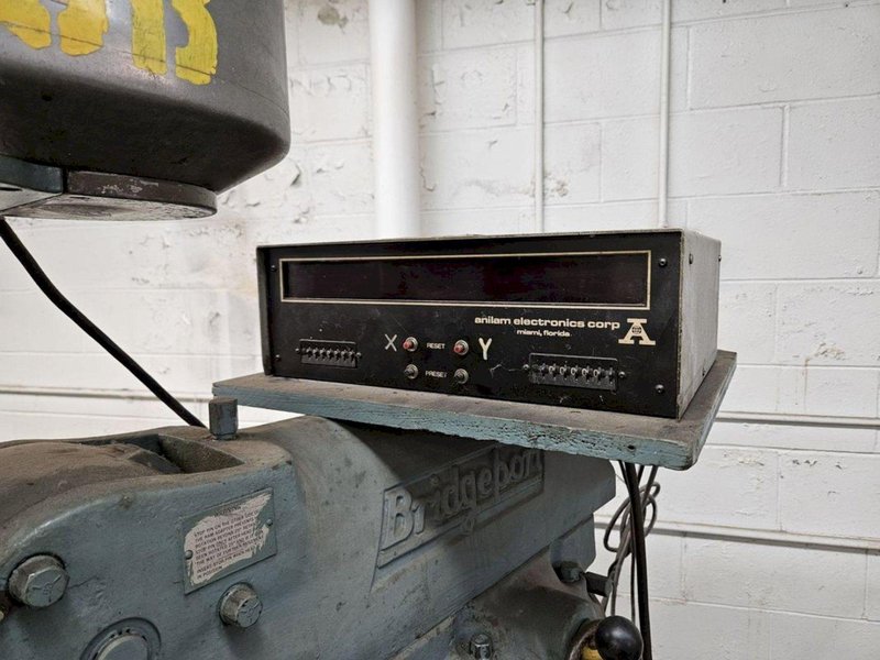 SERIES 1 BRIDGEPORT VERTICAL MILL. STOCK #1215025