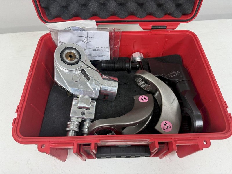1&quot; HYTORC MODEL #AVANTI AV-3 HYDRAULIC TORQUE WRENCH: YOBRO #24177