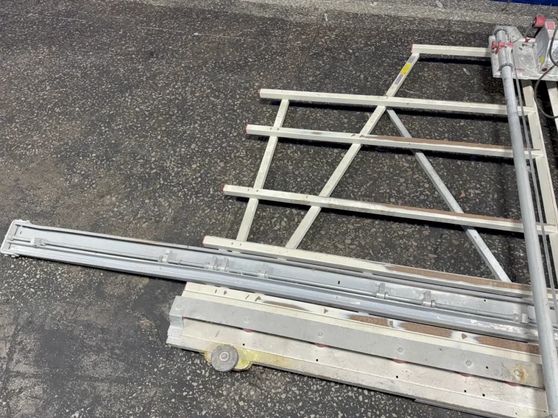 MILWAUKEE PANEL SAW  -  6410