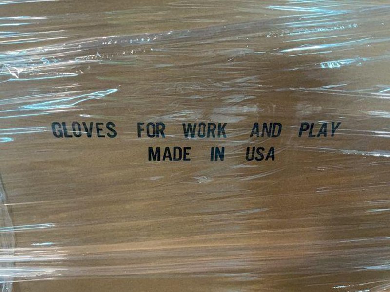 THE BIG “M” GLOVES   -  322-10