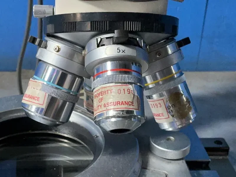 NIKON MEASURESCOPE  -  UM-2