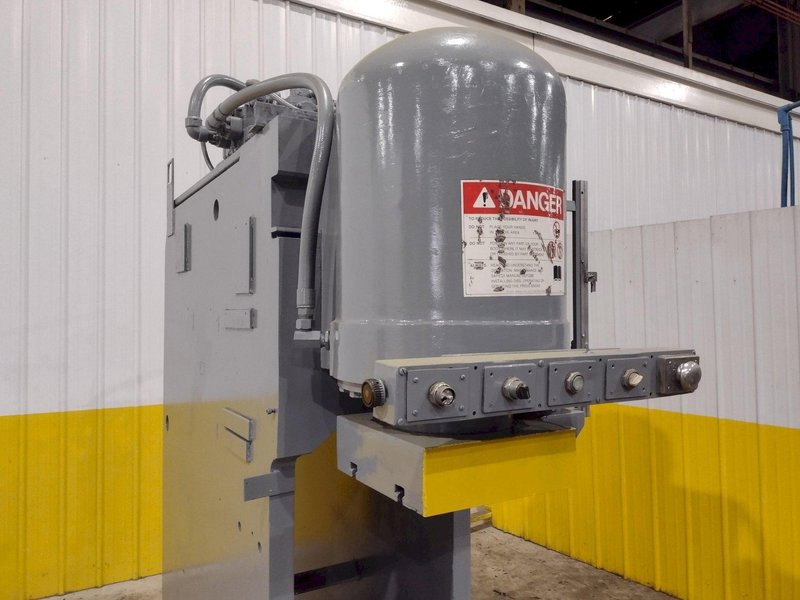 200 TON PACIFIC MODEL #200PF PRESSFORMER HYDRAULIC PRESS: STOCK #19201