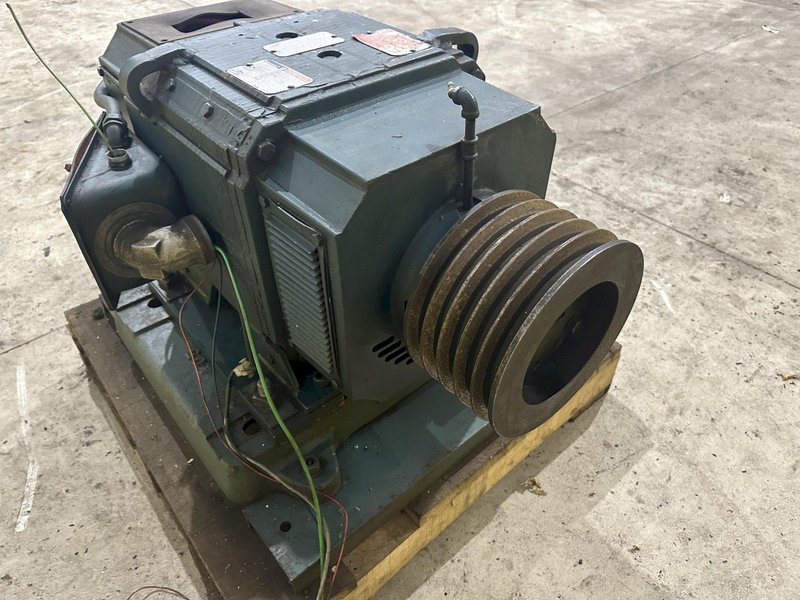 25 / 40 HP  RELIANCE 240 VOLT DC MOTOR: STOCK 22478