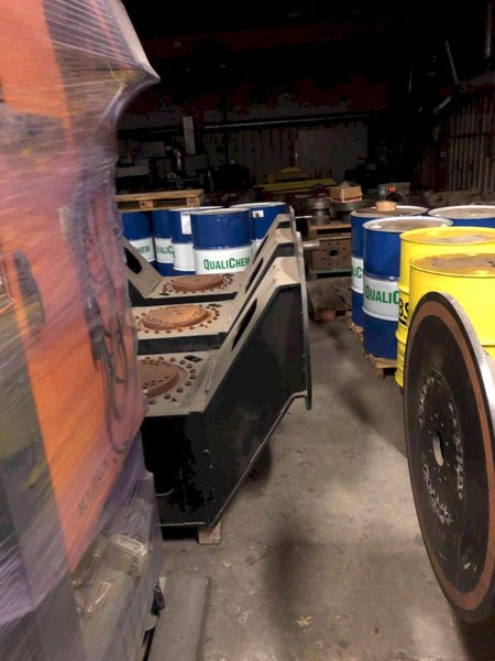 Kuka SL-4-32 x 72-2000  ESAB Swift Arc Robotic Weld Cell, 2015 – Never Used in Production!!