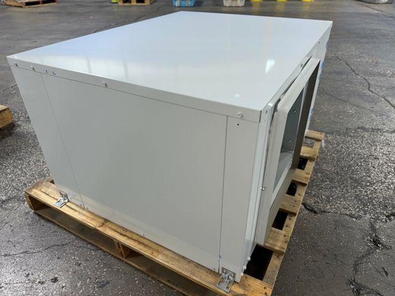 Bosch Water Source Heat Pump - Sm060-1ahx-xrsata-chtx