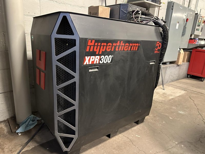 5′ x 10′ AKS Accu-Kut CNC Hypertherm XPR 300 Plasma Table, 2010 – Rebuilt in 2018, Dust Collector
