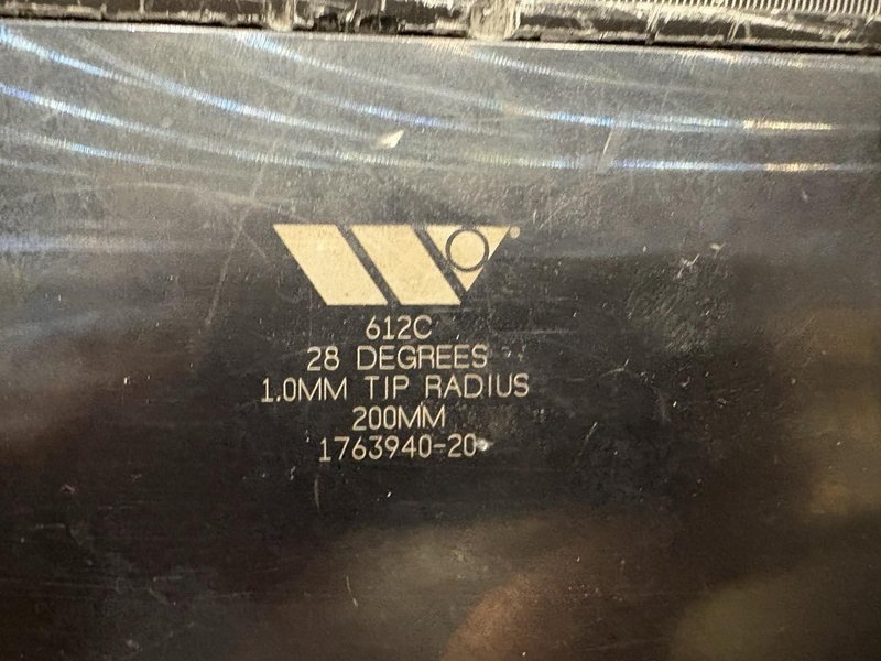 243 Ton x 14’ Amada HDS-2204NT Hydraulic Press Brake, 2011 – Backgauge