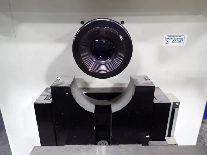 MICRO-VU OPTICAL COMPARATOR  -  SPECTRA / M1030432