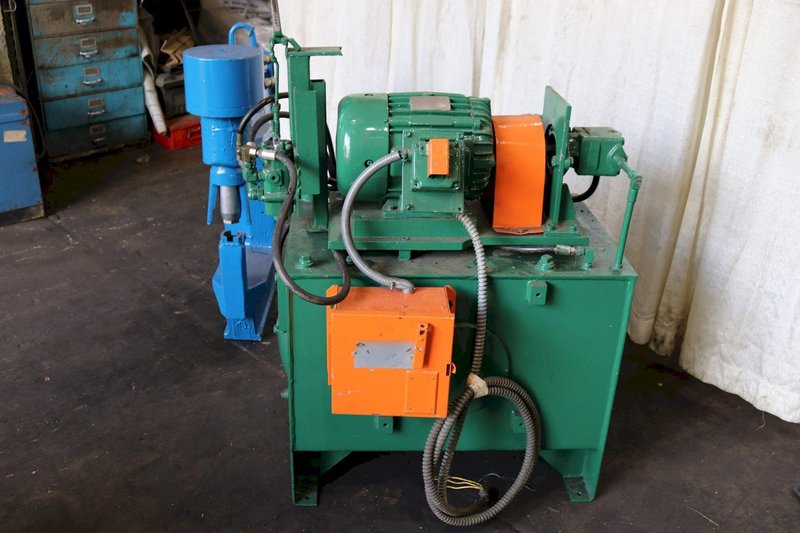 90 TON ROCKFORD HYDRAULIC C FRAME WEB PUNCH: STOCK #63726