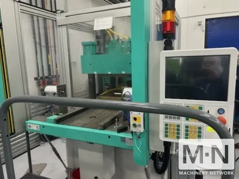 176 TON 10.3 OZ ARBURG MODEL 520V-1600-800 VERTICAL CLAMP SILICONE LIM MACHINE MFG 2014 * LOW HOURS *